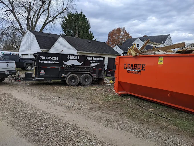 10-YARD DUMPSTER RENTALS IN CIRCLEVILLE, OH
